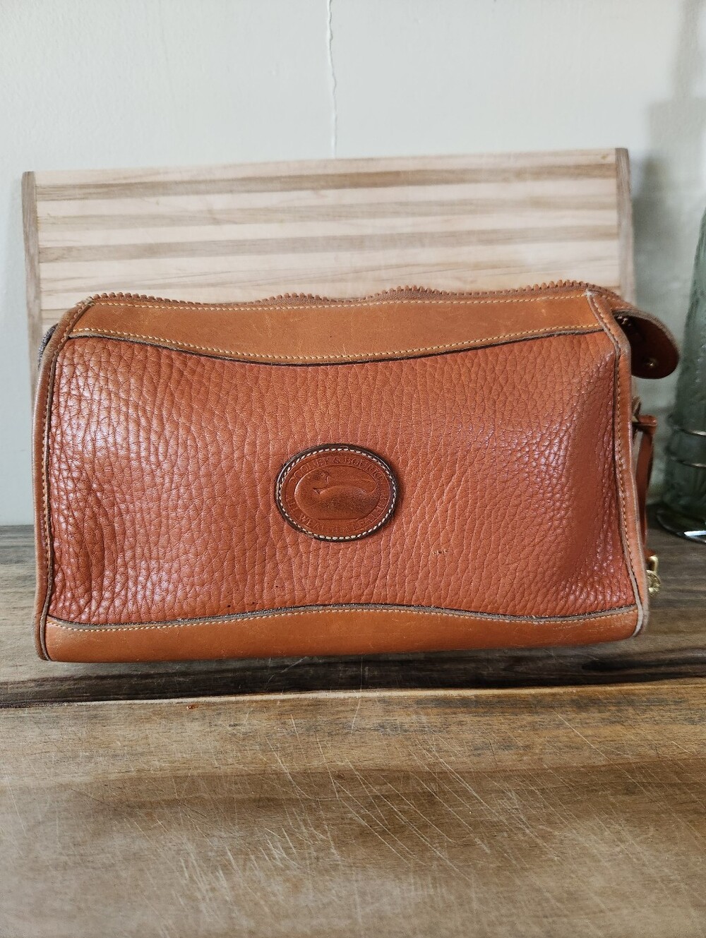 Dooney & Bourke AWL Pebble Grain Vintage Purse
